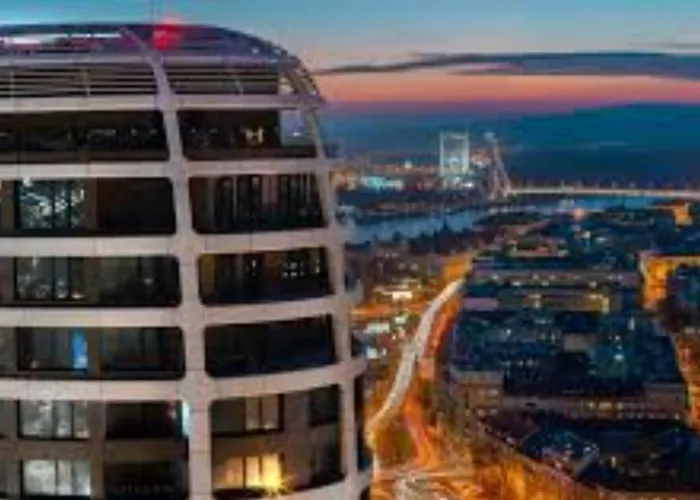 Luxury Flat In Sky Park, Castle View, Free Parking