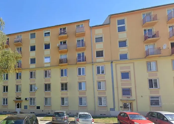 1 Room Apartment With Balcony, Dolezalova Street