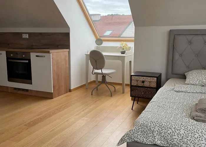 Modern Rooftop Studio - Terrace, Coffee, Wifi