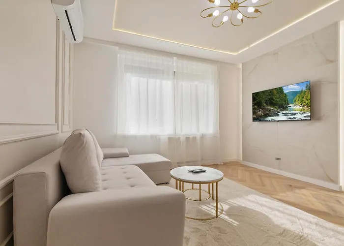 Elegant 1Br Apt With Ac