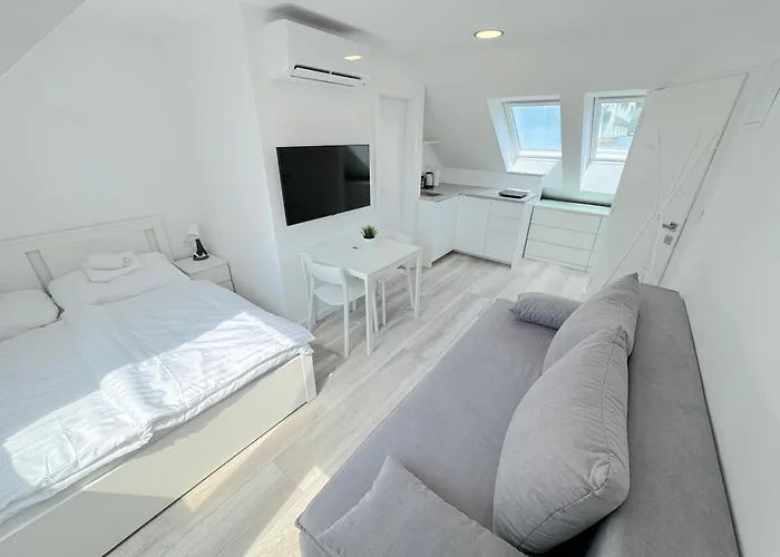 Krasny Byt - Apartman 3 V Blizkosti Centra