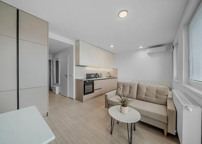 Apartman Pri Letisku,Spojenie Do Centra
