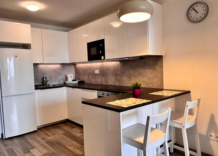 New Apt, Parking In Garage In Matador Resident