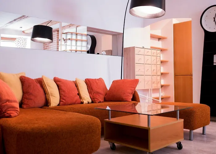 Columbo Apartment