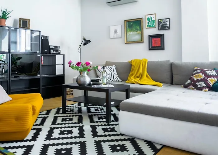 Pollock Apartment In Old Town