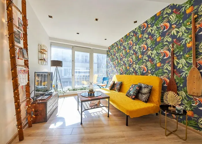 Pineapple Apartment