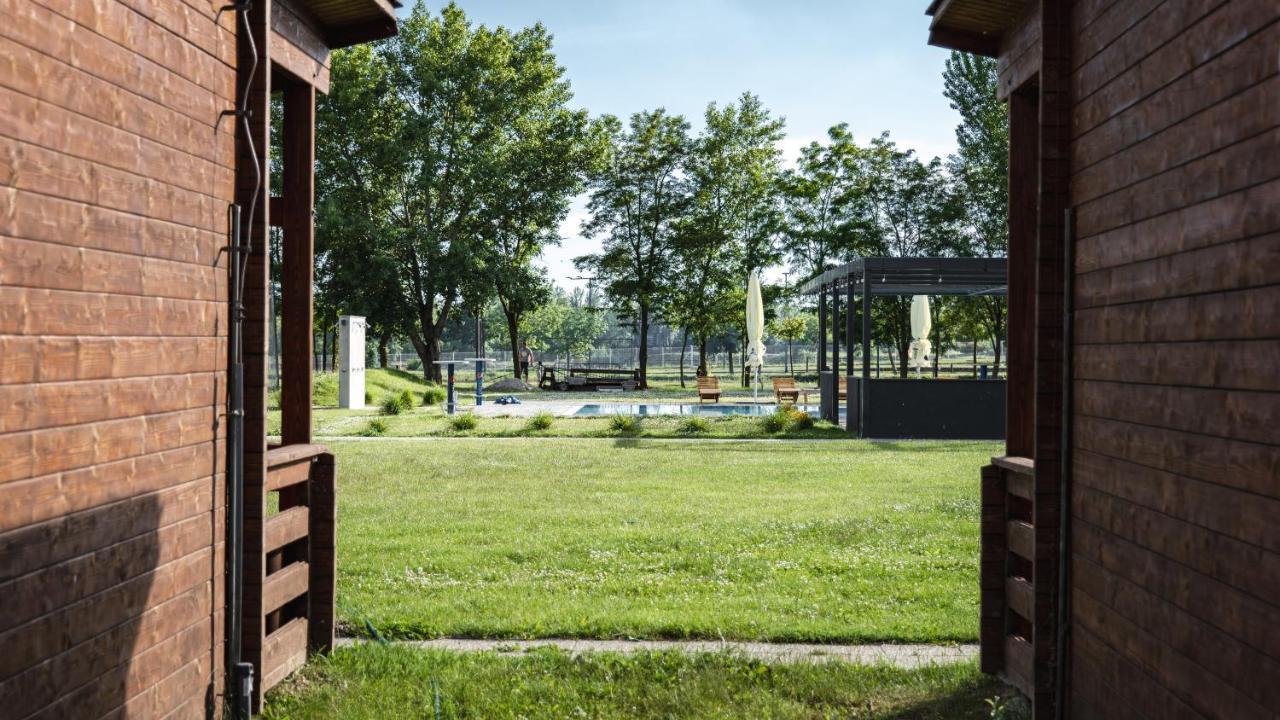 Hotel And Park Divoka Voda 3*