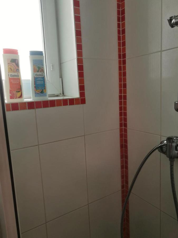 Red Apartment *