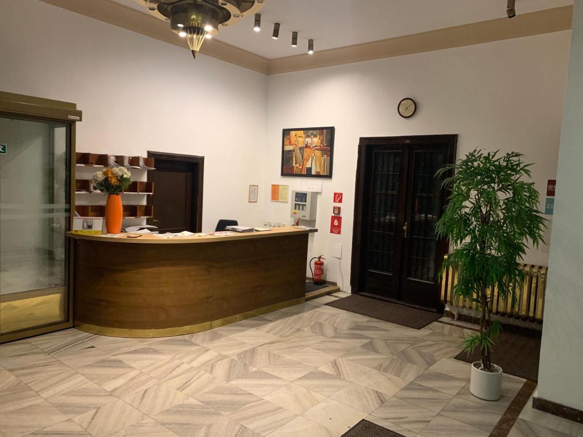 Circle Grosslingova Bed & Breakfast *