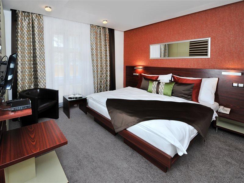 Hotel Beigli & Garden
