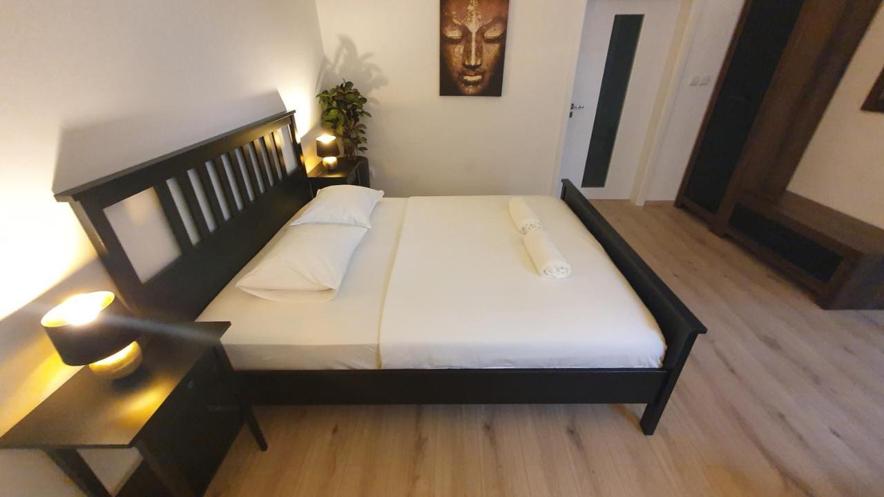 Le Monde - Amazing 5bdr In Downtown Pressburg