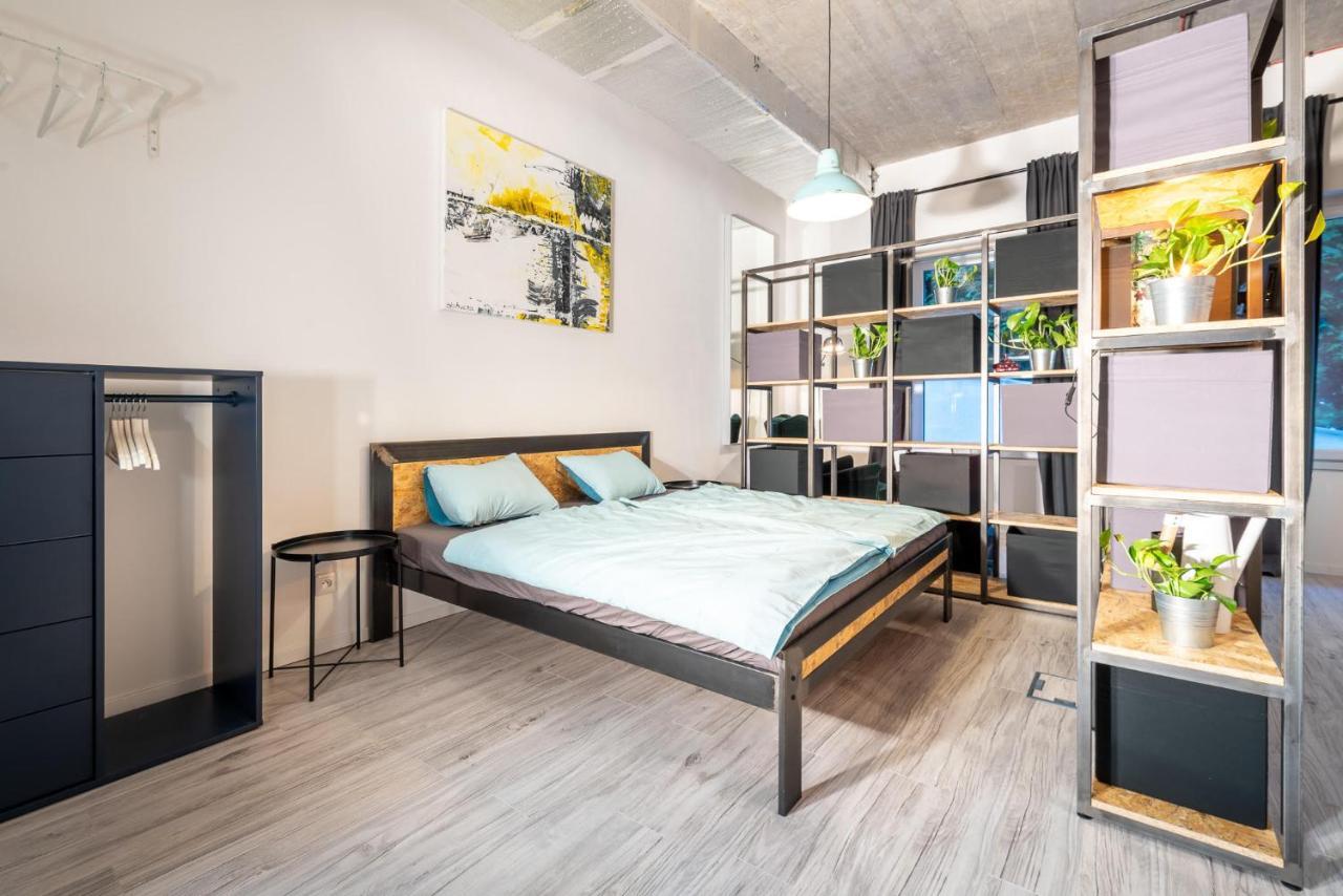 Industrial Zero Apartment Bratislava
