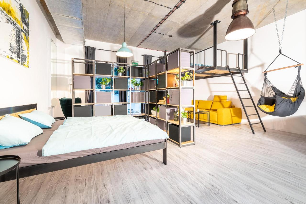 Industrial Zero Apartment