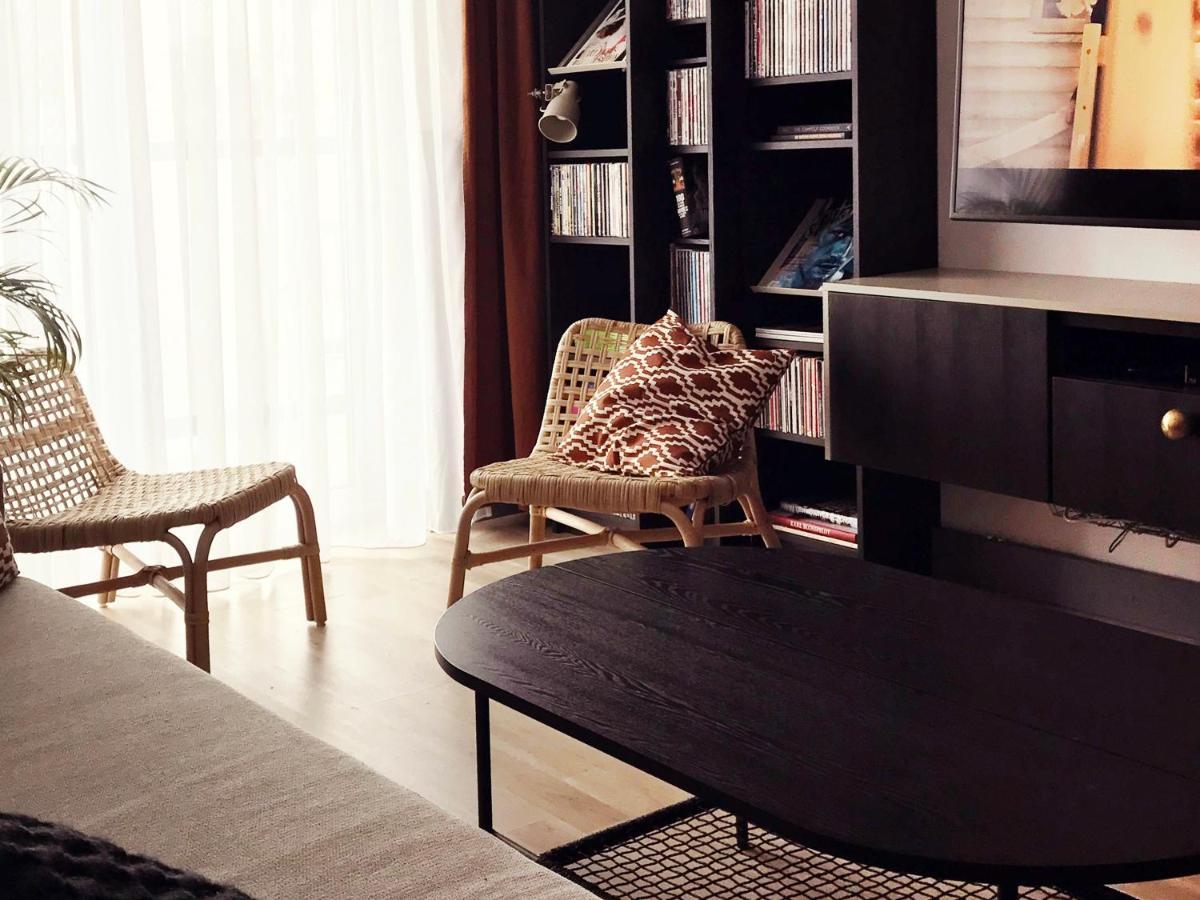 Apartment Point By Zoom