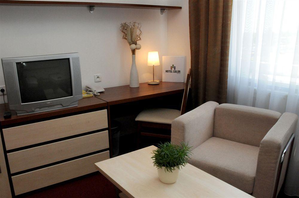 Color Hotel 3*