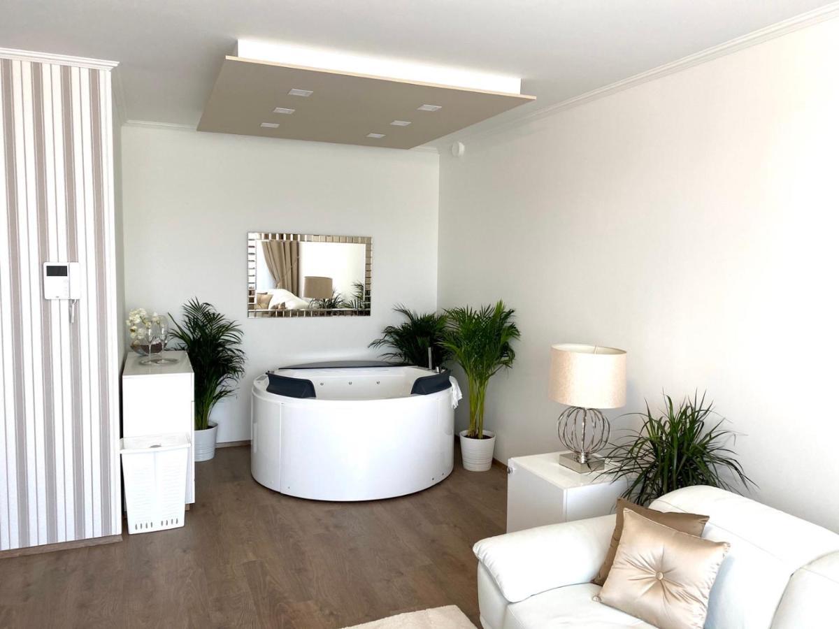 Oase - Luxurious Near The Center With Free Parking *