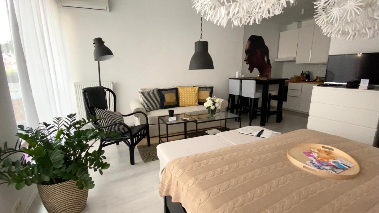 Bastova, Stela & Mia Apartment *