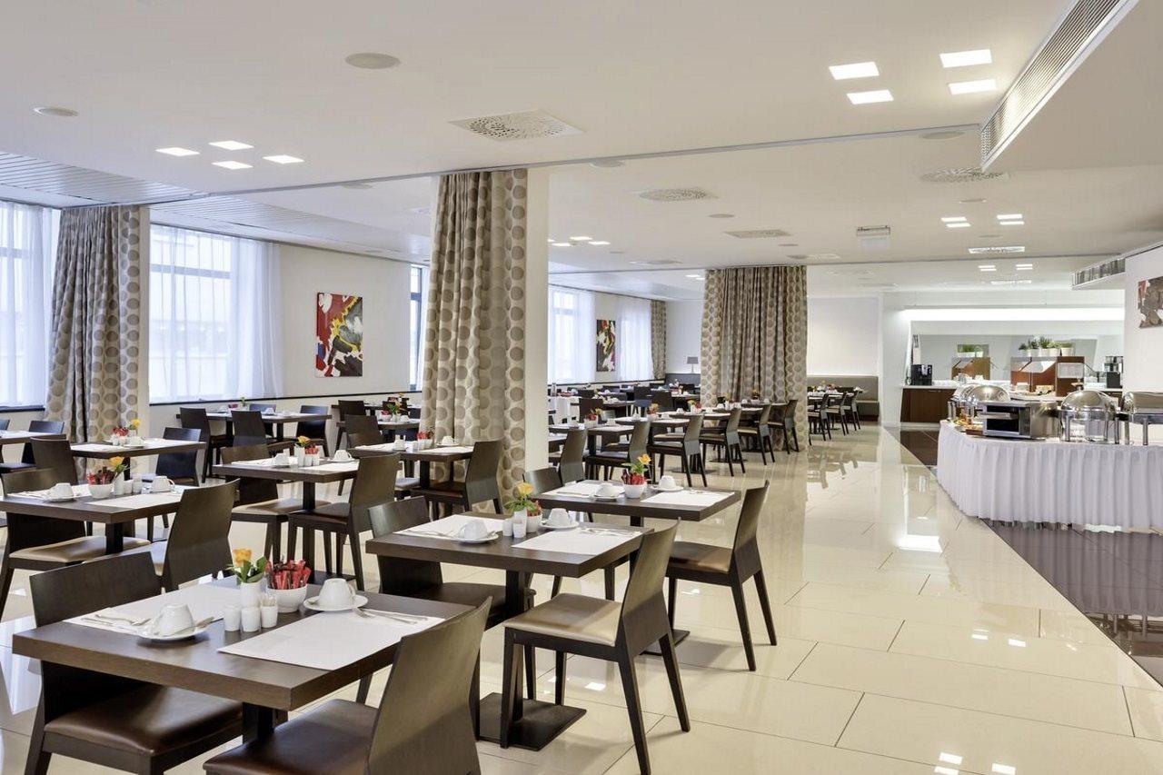 Ac By Marriott Old Town Hotel 4*