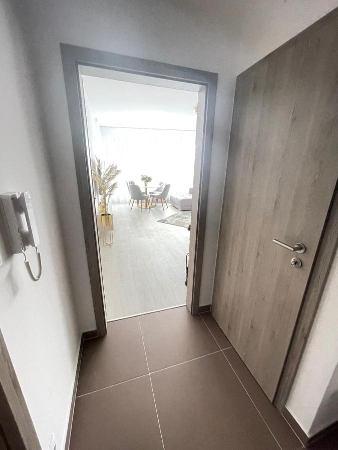 New Luxury Centre With Panoramic View, Free Parking Apartamento *