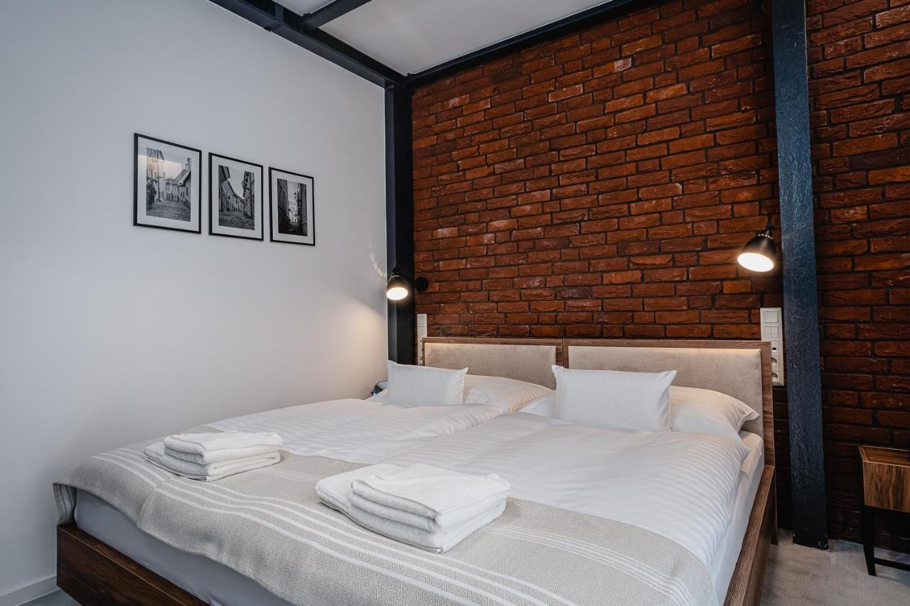 Hotel Garni Dock Pressburg