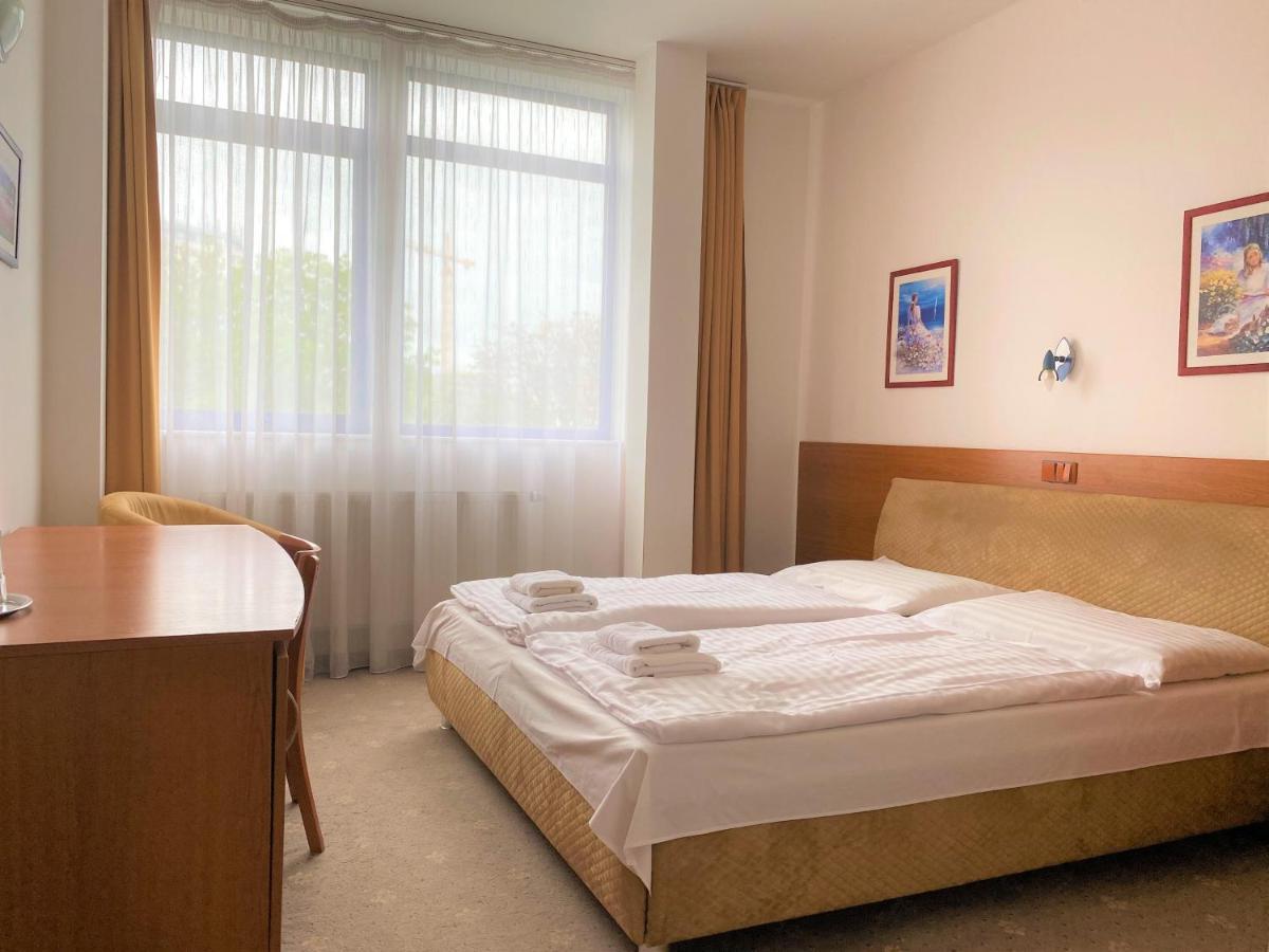 Student House Aparthotel *