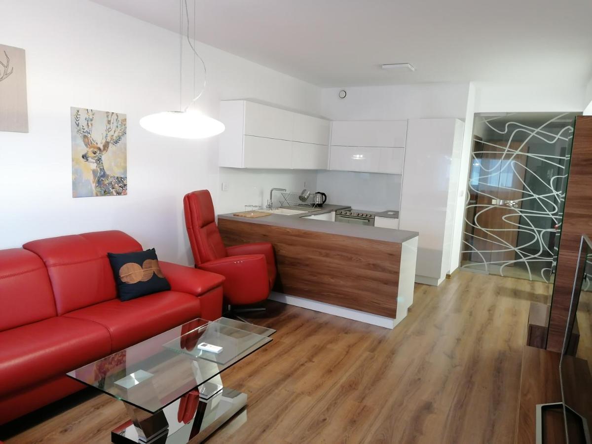 Foreta Apartment *