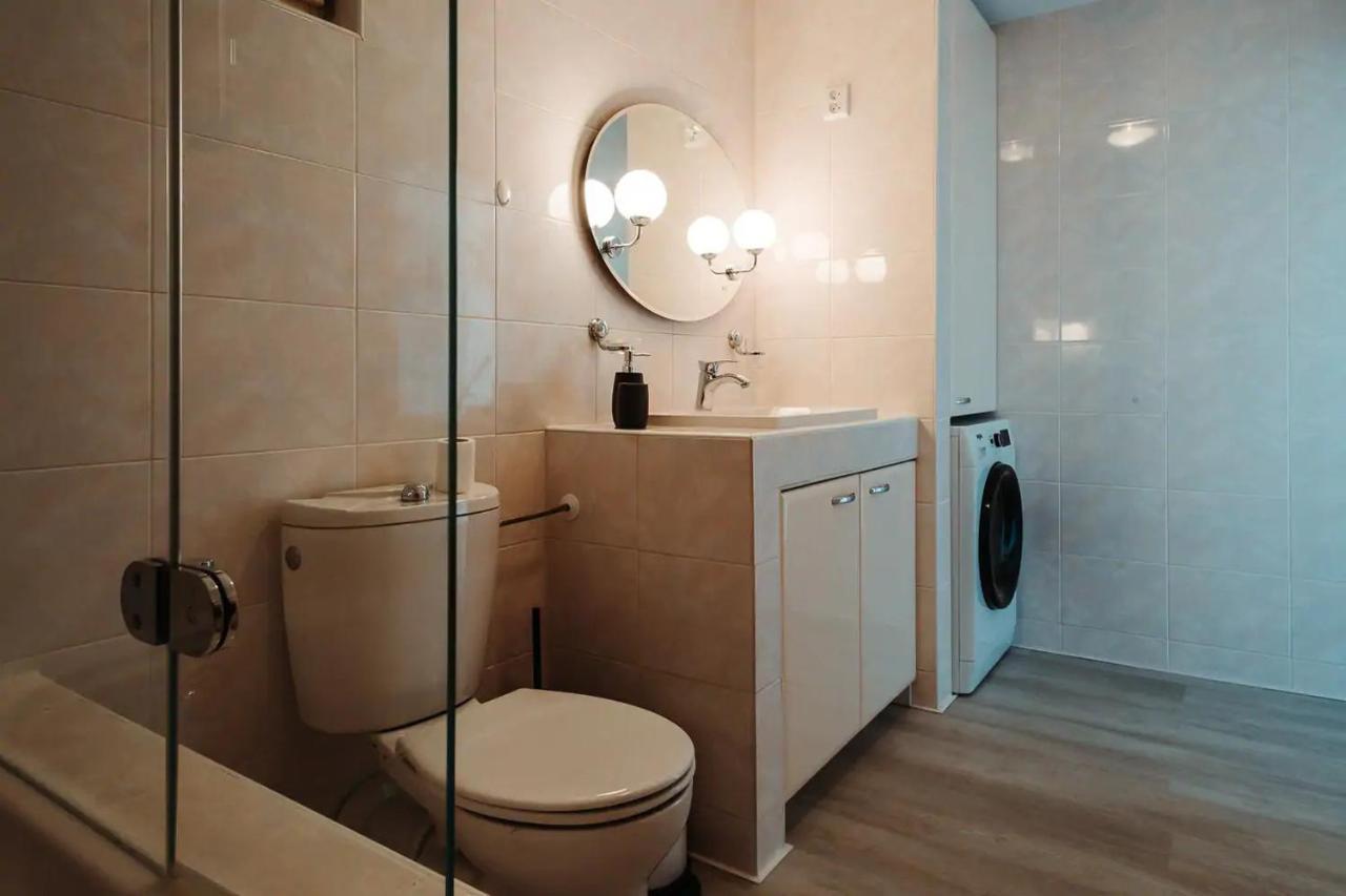 Majestic Views From A 60m2 Private Terrace - Castle, Cathedral, Old Town Apartment Bratislava