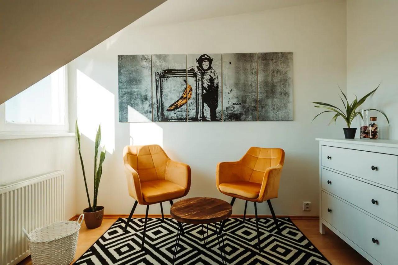 Majestic Views From A 60m2 Private Terrace - Castle, Cathedral, Old Town Bratislava