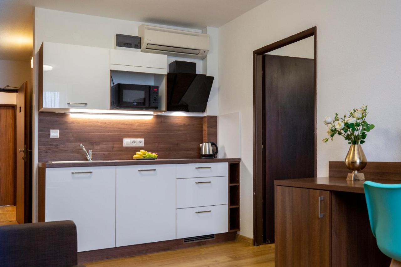 Wx Hotel Hotel