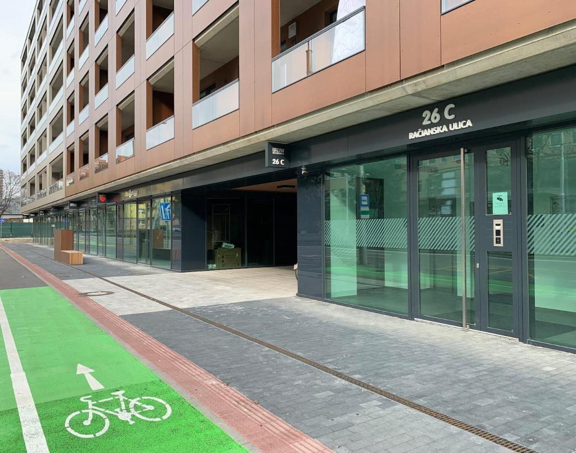 Urban C707, Free Garage Parking Bratislava