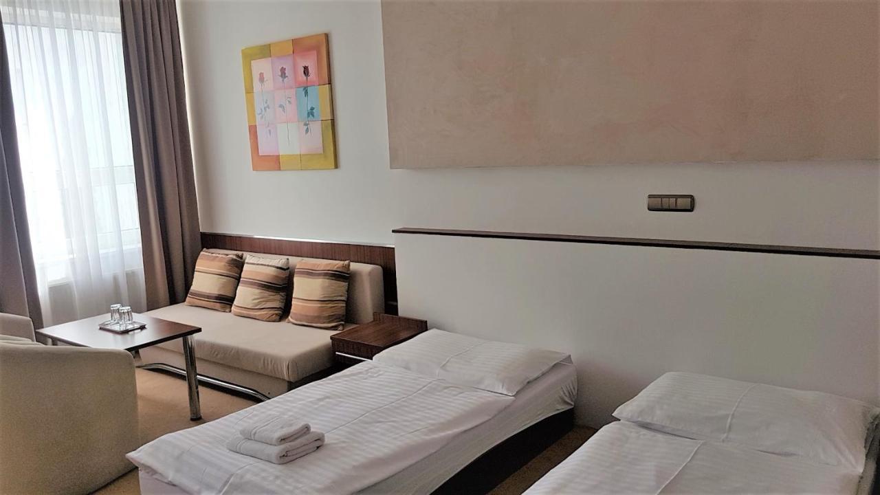 Student House Aparthotel *