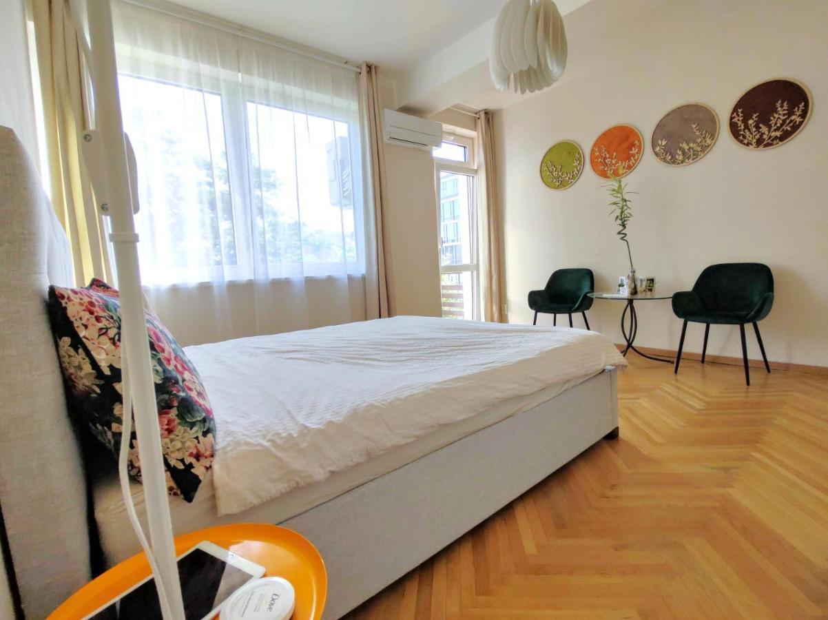 Big - 4 Bedroom, 2 Bathroom With Ac Apartmán