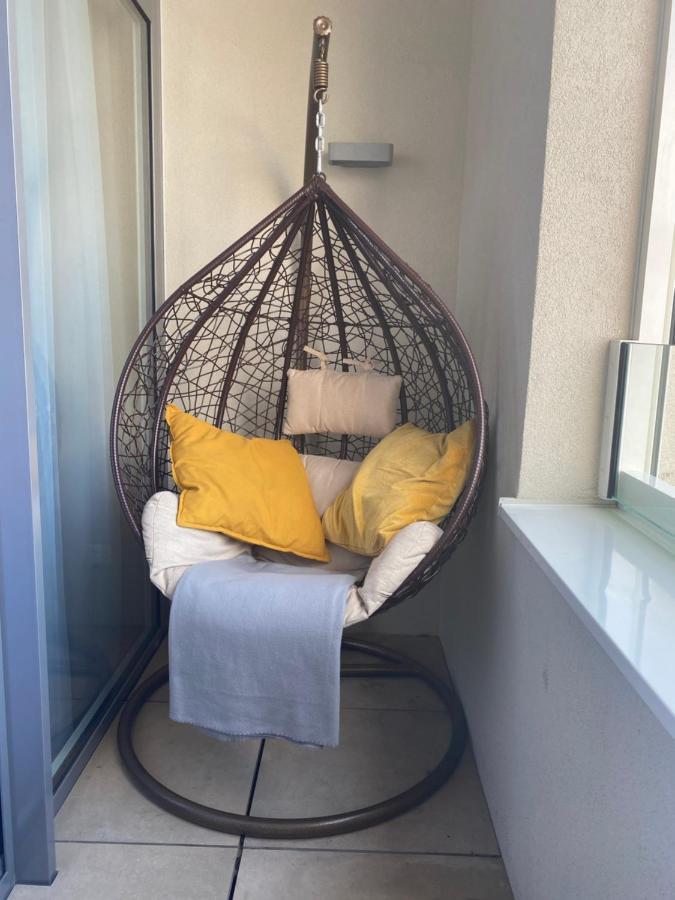 New, Beautiful With Parking In Location! * Bratislava
