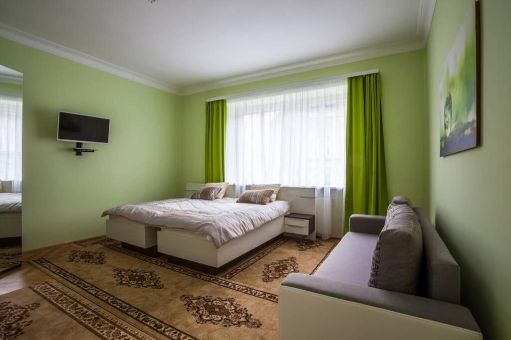 Apartment Luxury Air-conditioned Family Spitalska Old Town
