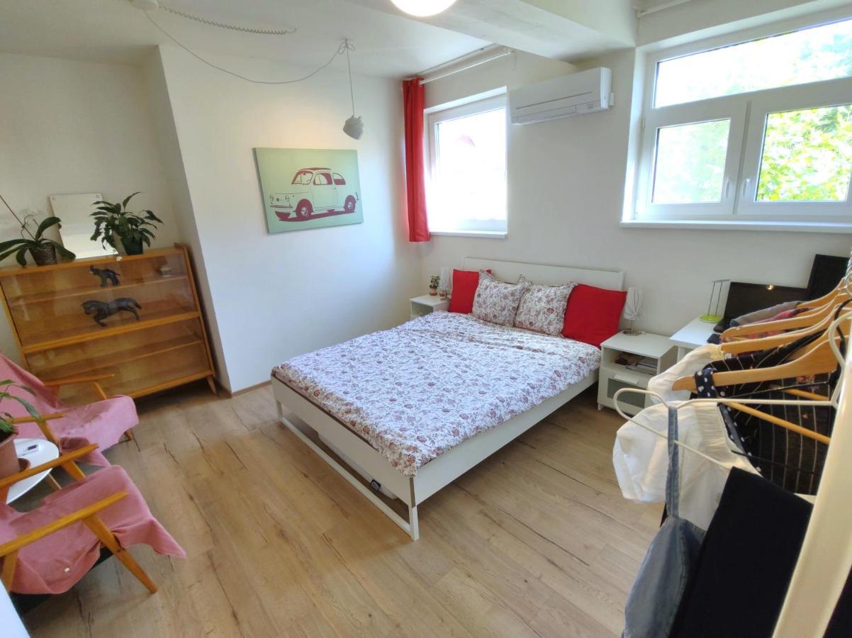 Apartmán Big - 4 Bedroom, 2 Bathroom With Ac