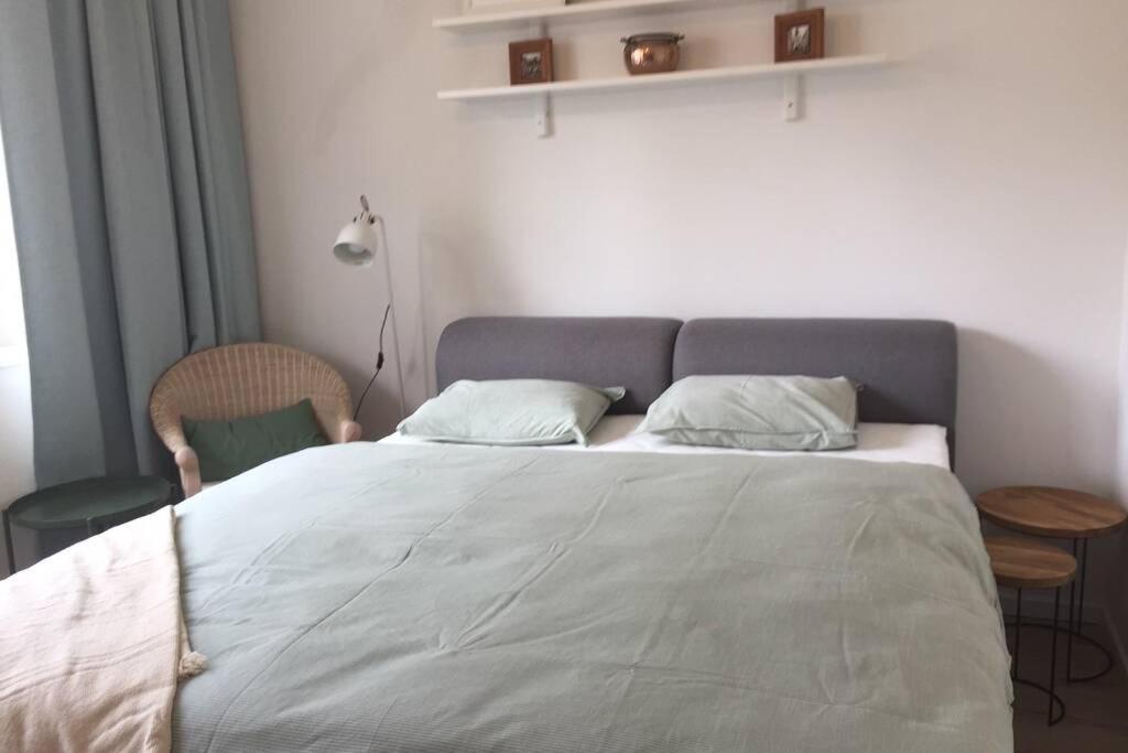 A Cosy In The Centre Apartment