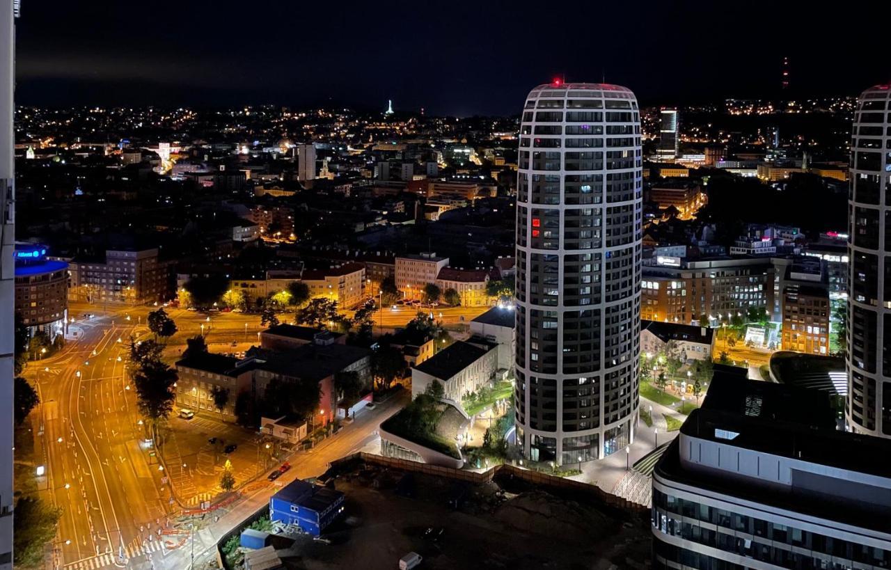 Apartment Downtown View *