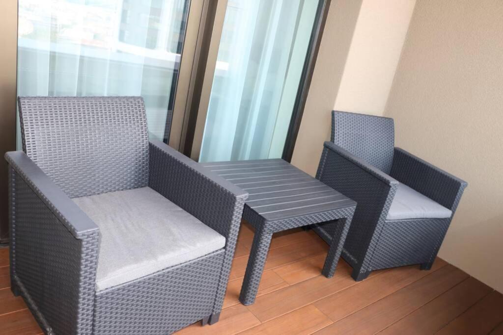 Castle View And Skyline View, Sky Park Apartment Bratislava