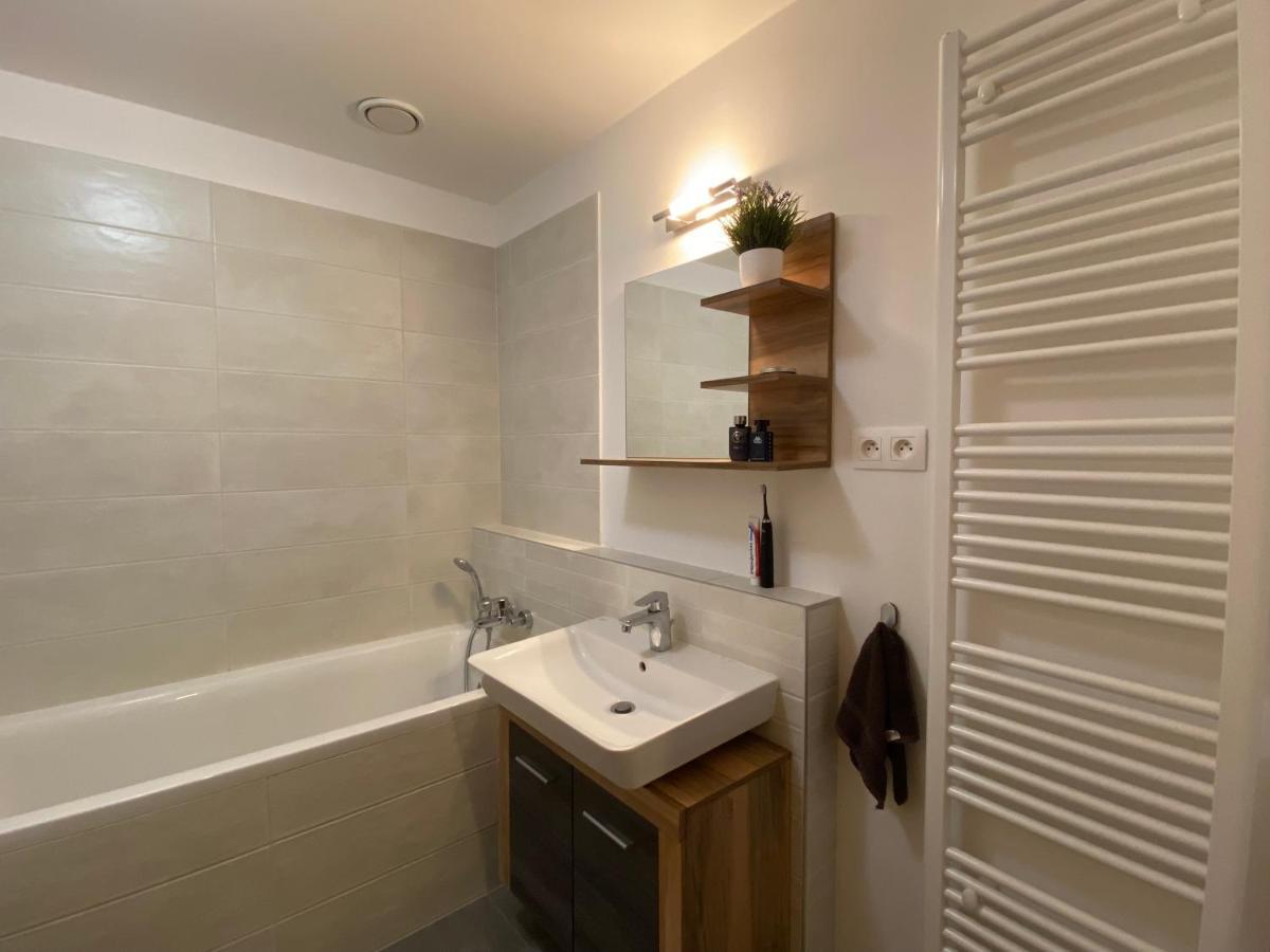 Center Private Parking Included Apartment *
