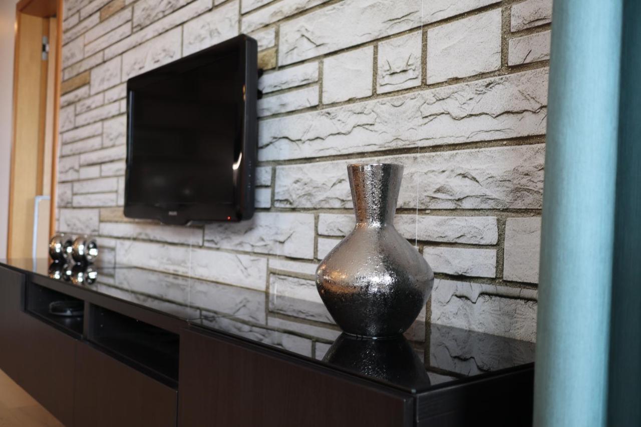 Apartment Center Private Parking Included *