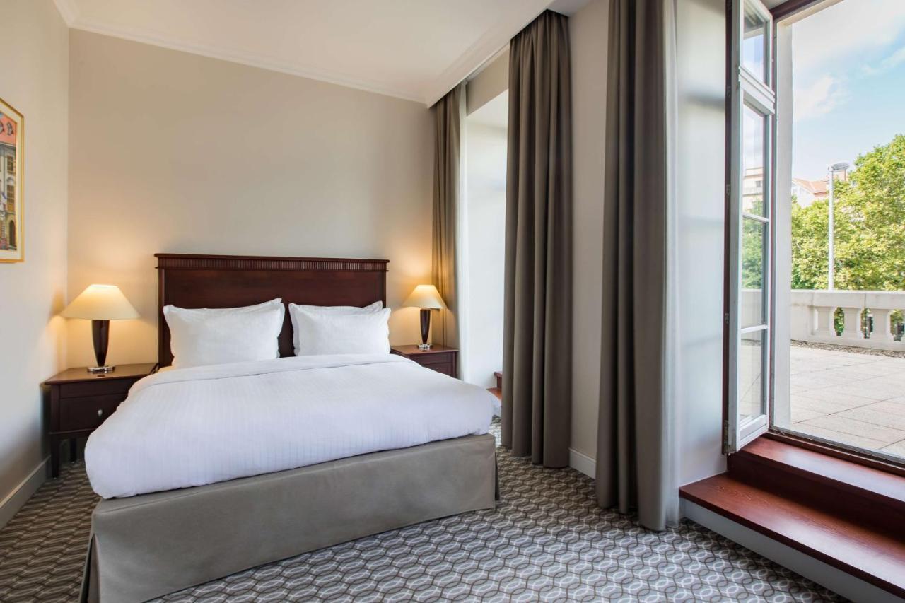 Hotel Radisson Blu Carlton Hotel,