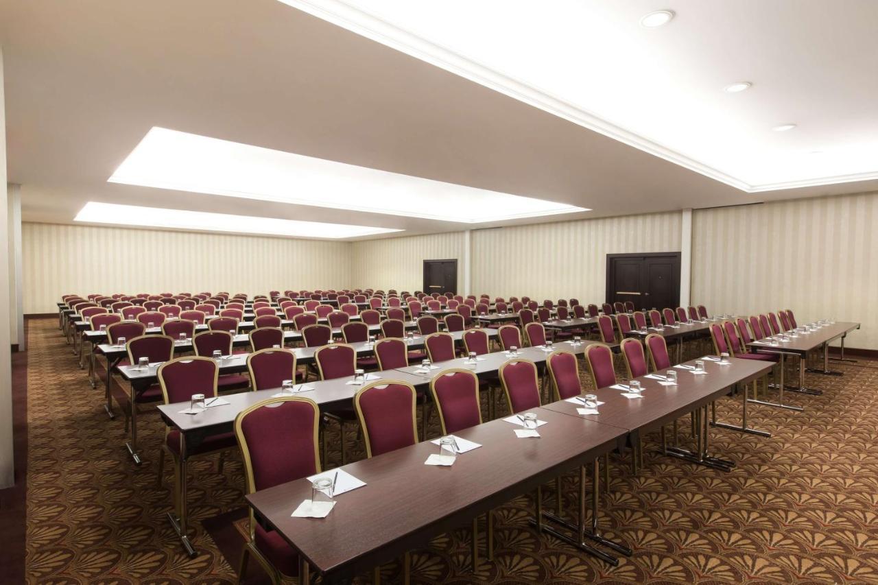 Hotel Radisson Blu Carlton Hotel, Bratislava