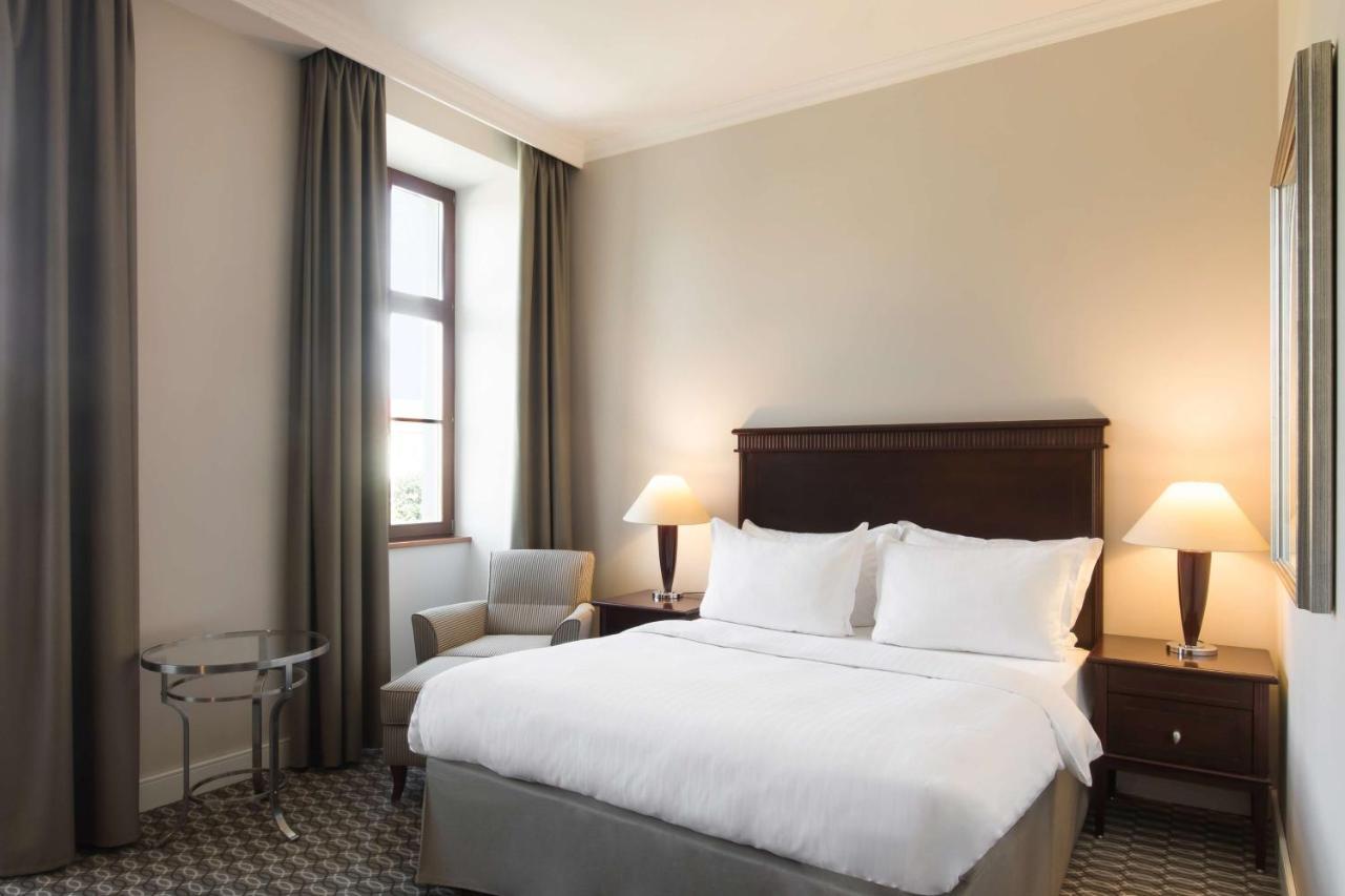 Radisson Blu Carlton Hotel, 4* Bratislava