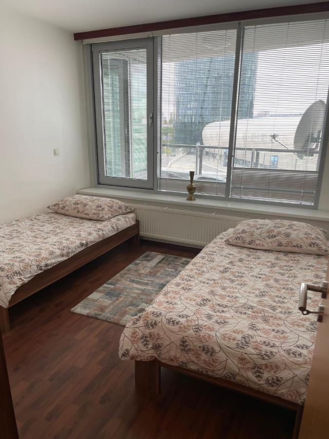 Apartment 2 Bedrooms Apartment- Best In3 Towers Nove Mesto Bratislava