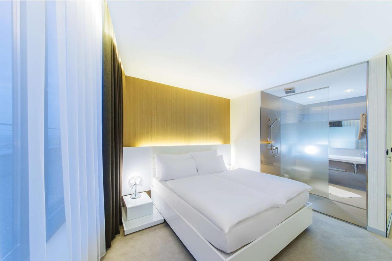 Nh Gate One 4*