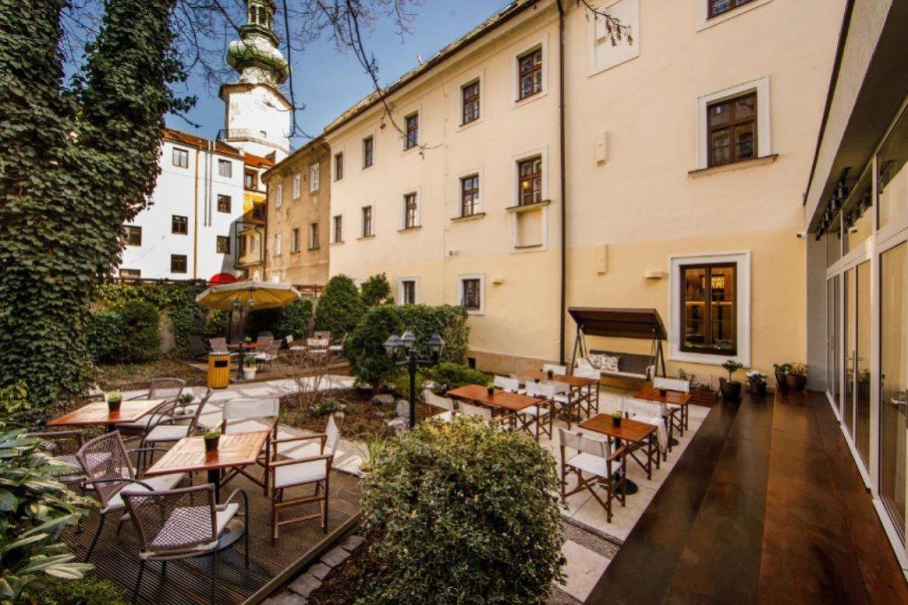 Hotel Beigli & Garden