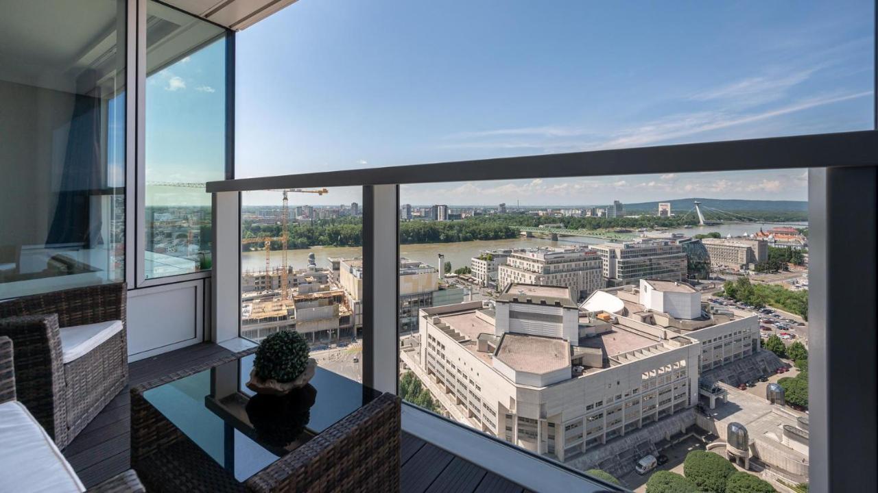Apartmán Panorama - Sunset And Castle View, 22nd Floor, Garage, Ac Bratislava