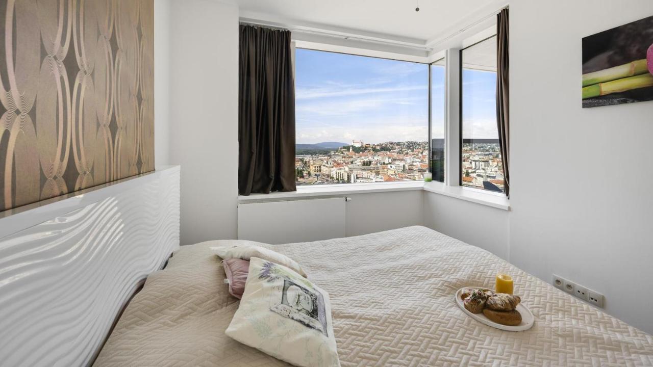 Apartmán Panorama - Sunset And Castle View, 22nd Floor, Garage, Ac *