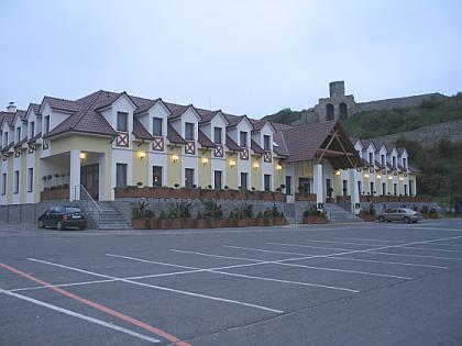 Hradna Brana 4* Bratislava