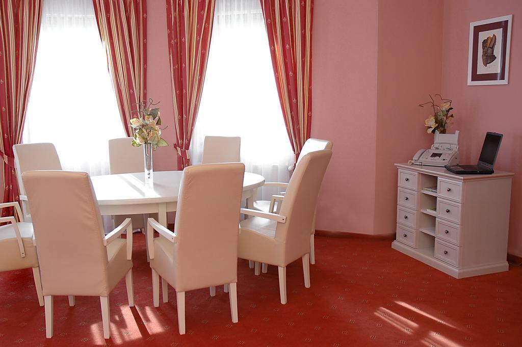 Hotel Hradna Brana Bratislava